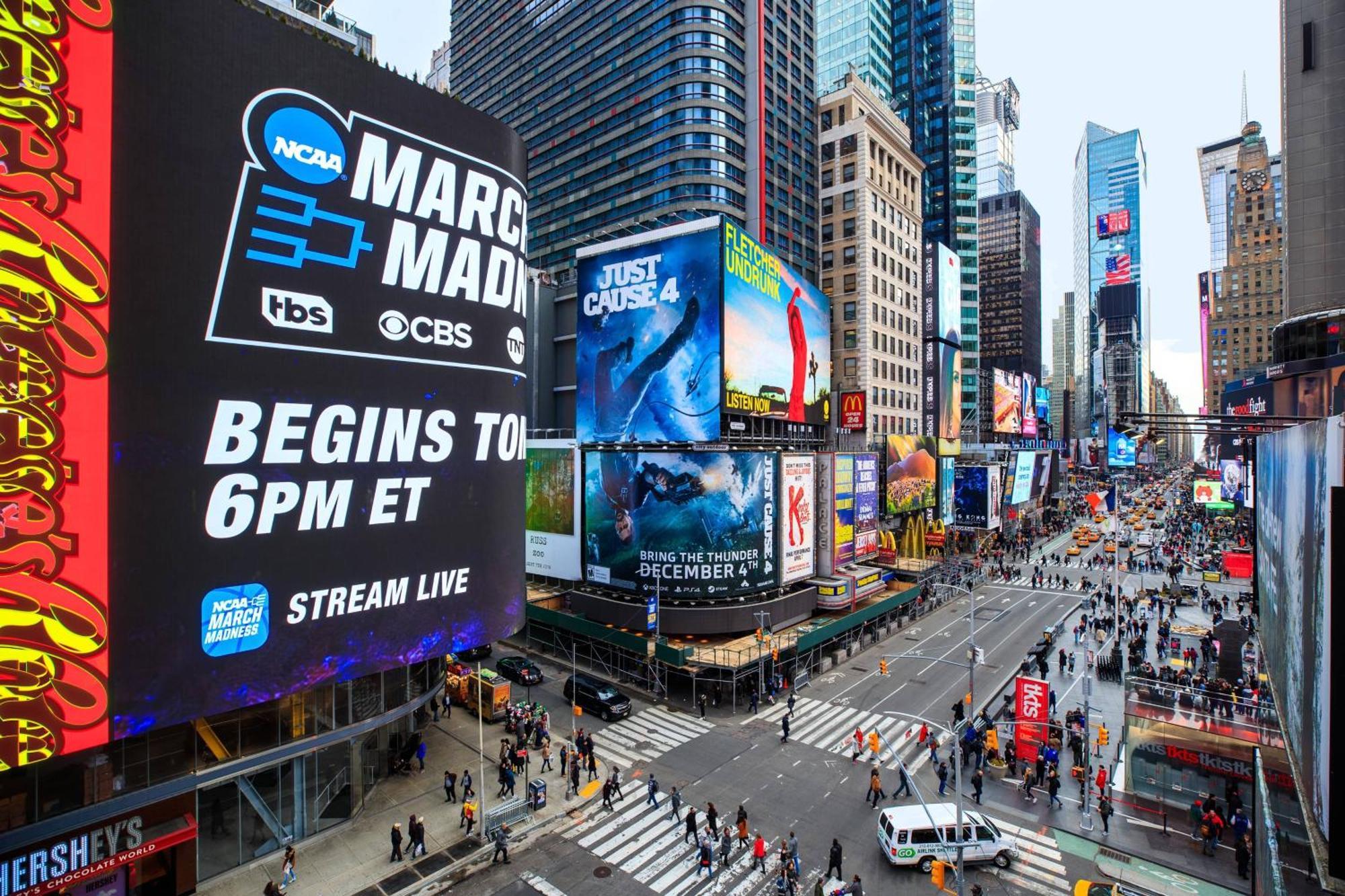 Renaissance New York Times Square By Marriott Hotel Exterior foto